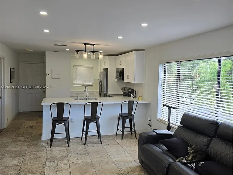 2514 Taylor St #10 — Photo 5