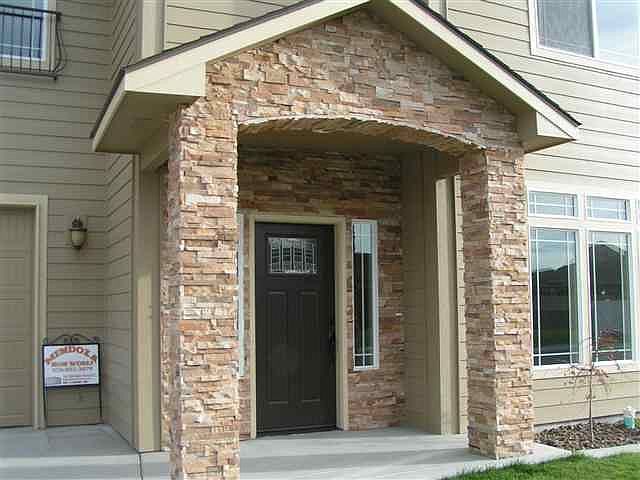 1st image of 1552 Diamond Dr