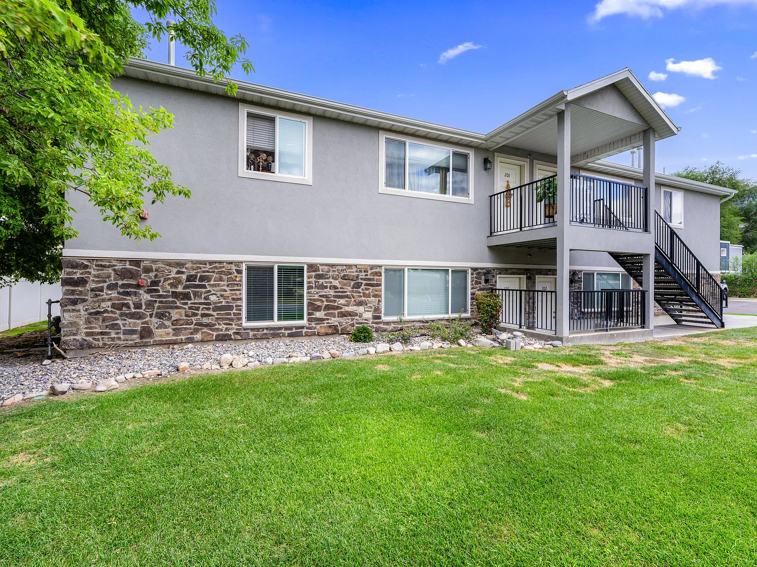 HVH-Provo Meadows-656 W Meadow Dr. Provo, UT 84601 — Photo 2