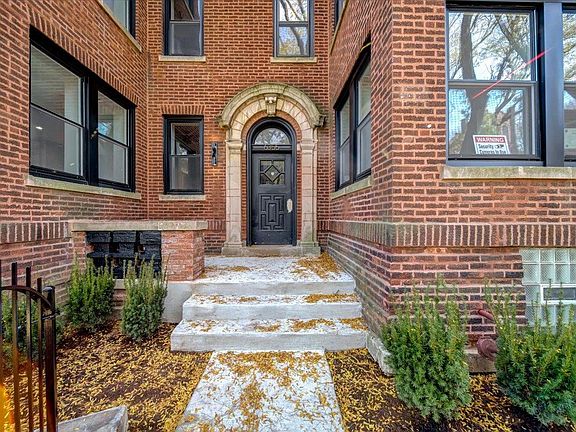 2nd image of 6355 N Paulina St #3S