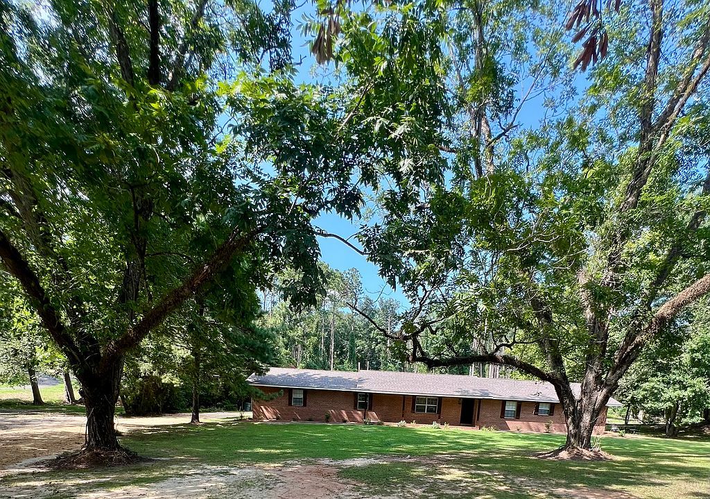 1067 Glenwood Rd - Property Image