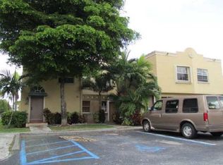 4956 NW 97th Pl, Doral, FL 33178