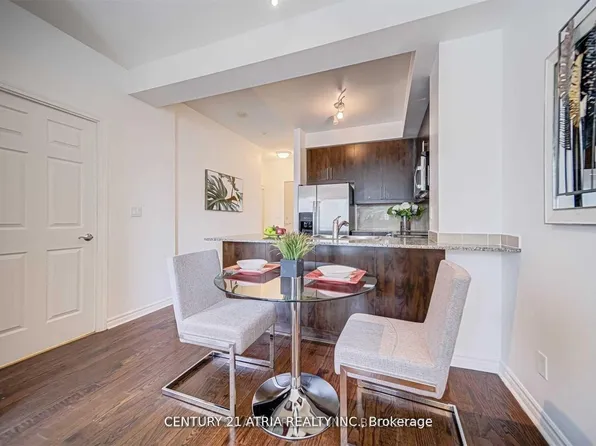 18 Holmes Ave #1109, Toronto, ON M2N 0E1