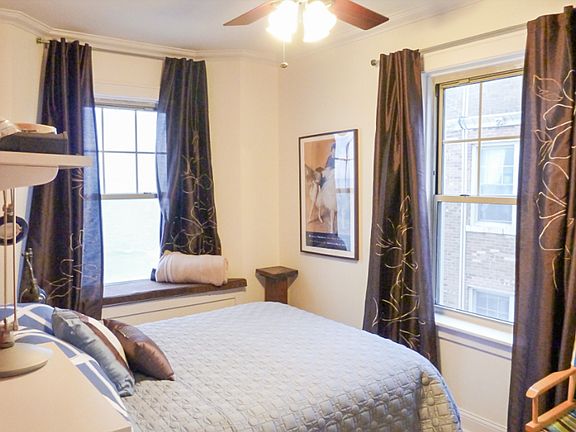 4th image of 1037 W North Shore Ave APT 2N