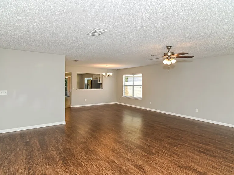 13434 Ashford Wood Ct E — Photo 4