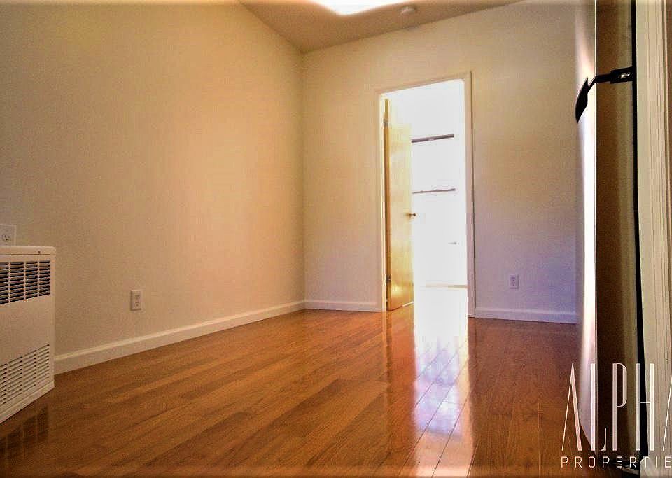 2nd image of 229 Henry St APT 2