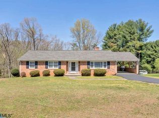 614 Reas Ford Rd, Earlysville, VA 22936