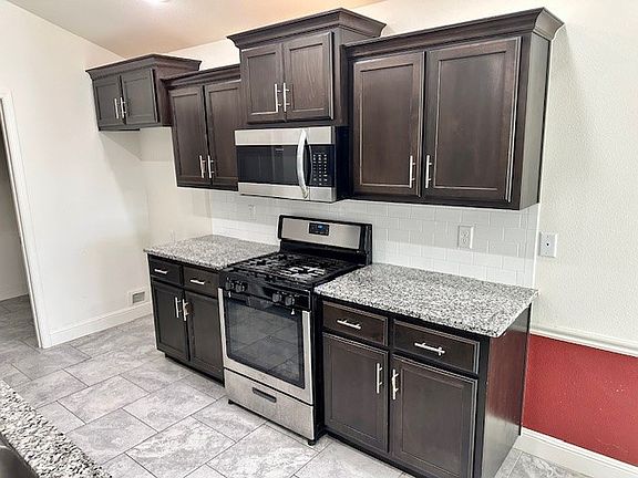 5th image of 1164 Canyon Gate Dr