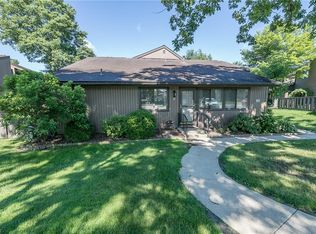 7368 Trailside Dr APT A, Northfield, OH 44067