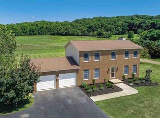 2200 Stone Wall Cemetery Rd SW, Lancaster, OH 43130