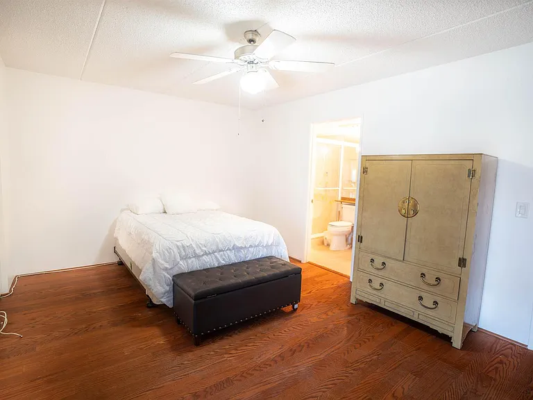 400 Village Green Cir W #214 — Photo 7