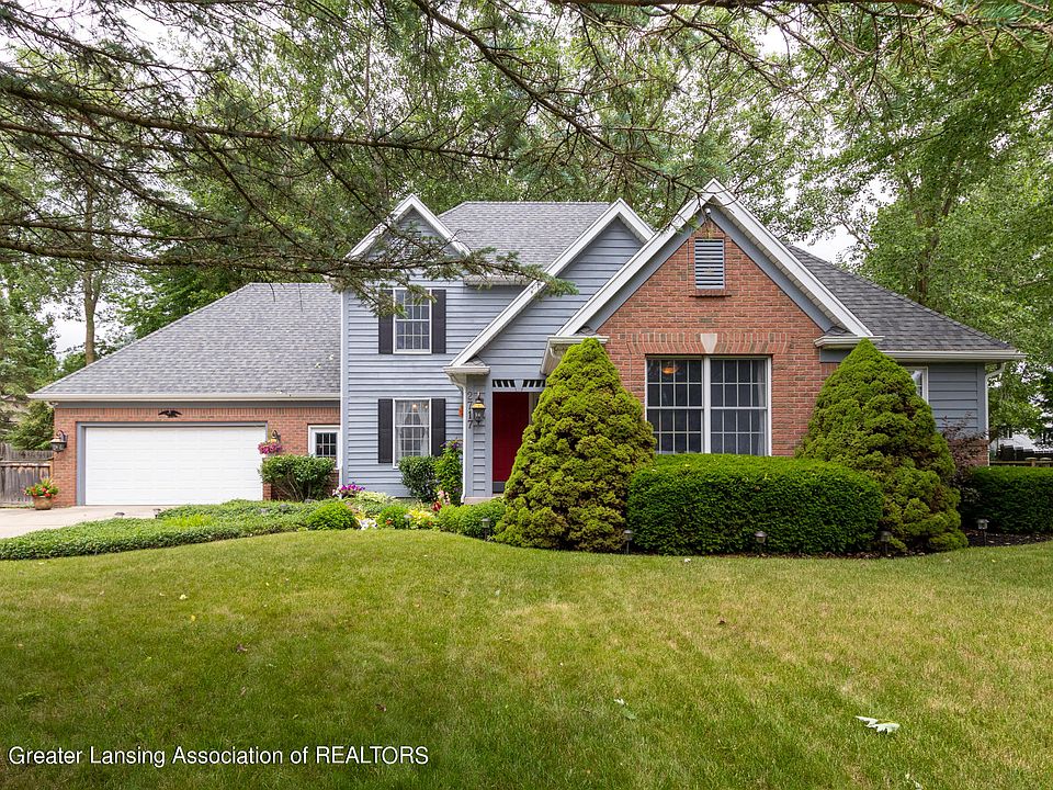 1st image of 2717 Moreno Dr