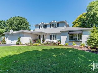31 Brookside Dr SW, Grandville, MI 49418