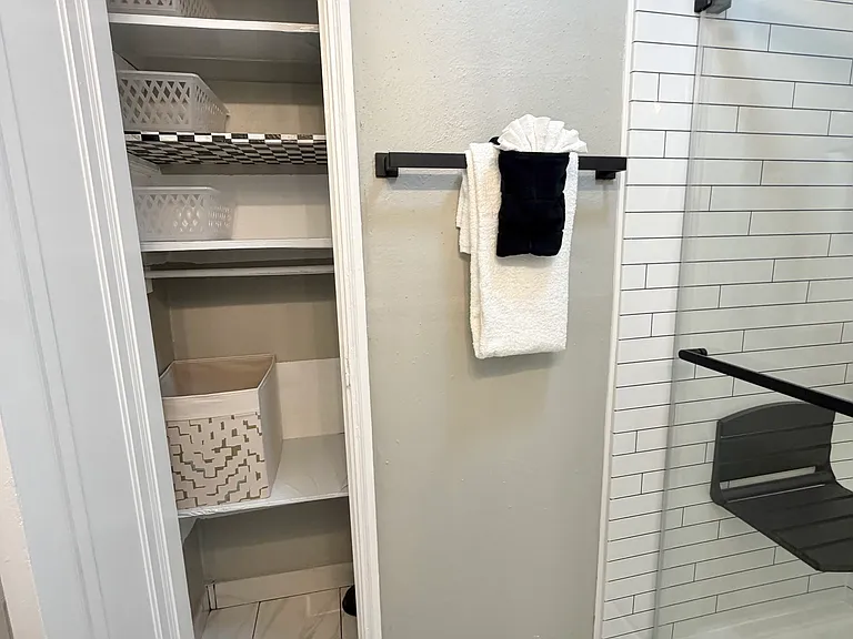9300 Rambler Dr — Photo 14