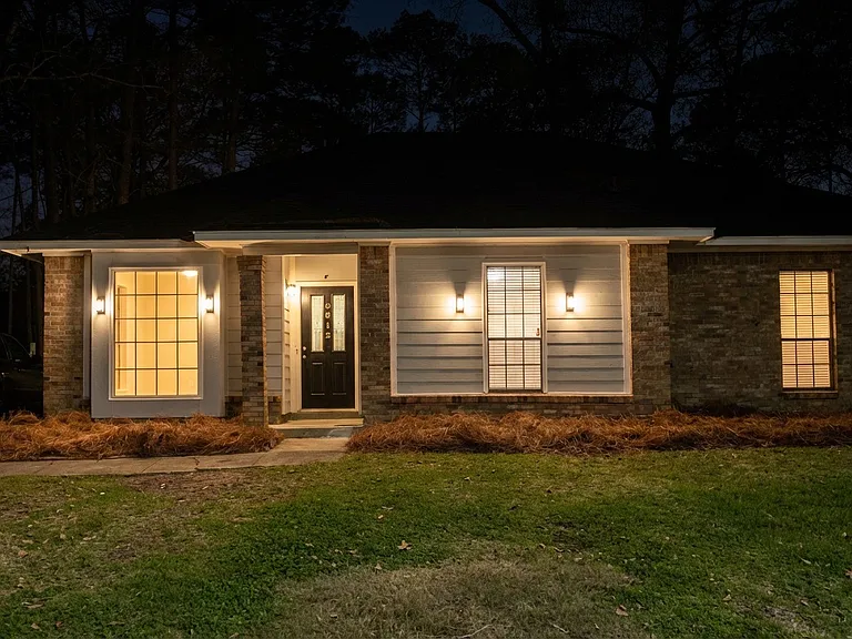 4012 Amberly Rd — Photo 5