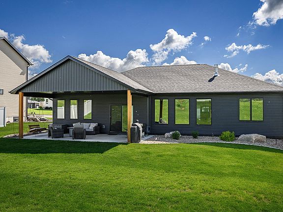 3rd image of 5342 Titanium Dr