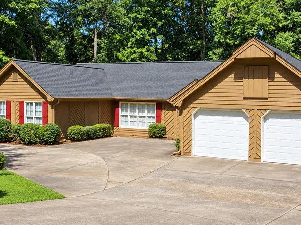 3361 Brookhill Cir, Marietta, GA 30062