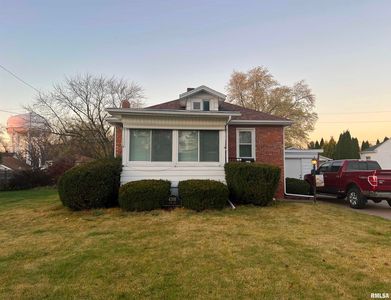 4301 17th Ave, Moline, IL, 61265