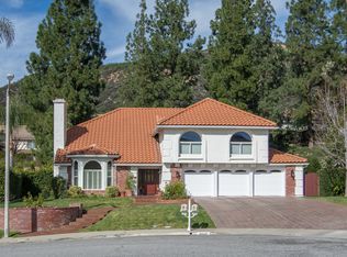 29929 Eastvale Ct, Agoura Hills, CA 91301