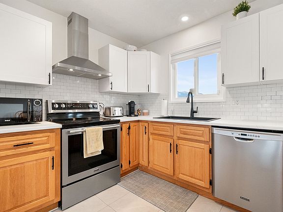 5th image of 45362 Wells Rd