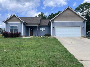 159 Cornerstone Cir, Clinton, TN 37716