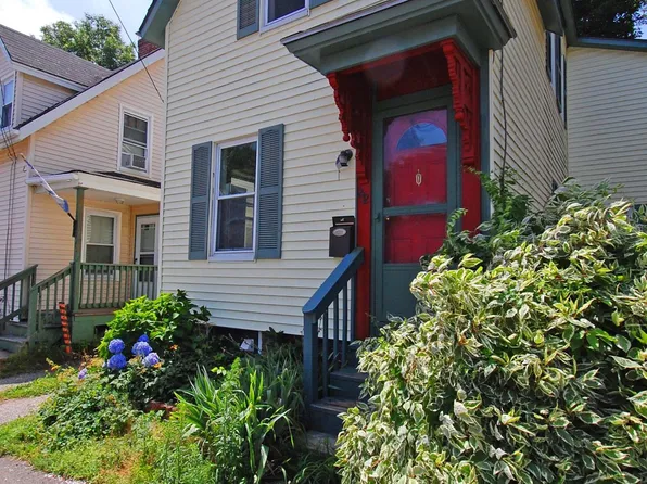 232 Bartlett St, Portsmouth, NH 03801