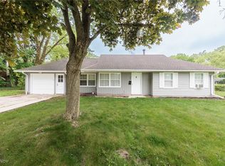 499 Crescent Dr, Berea, OH
