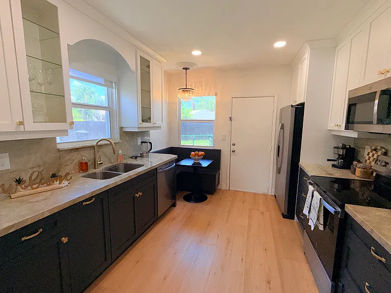 201 Flagler Dr — Photo 12