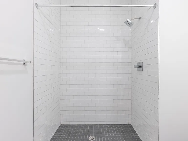 1519 Ridge Ave #503 — Photo 46