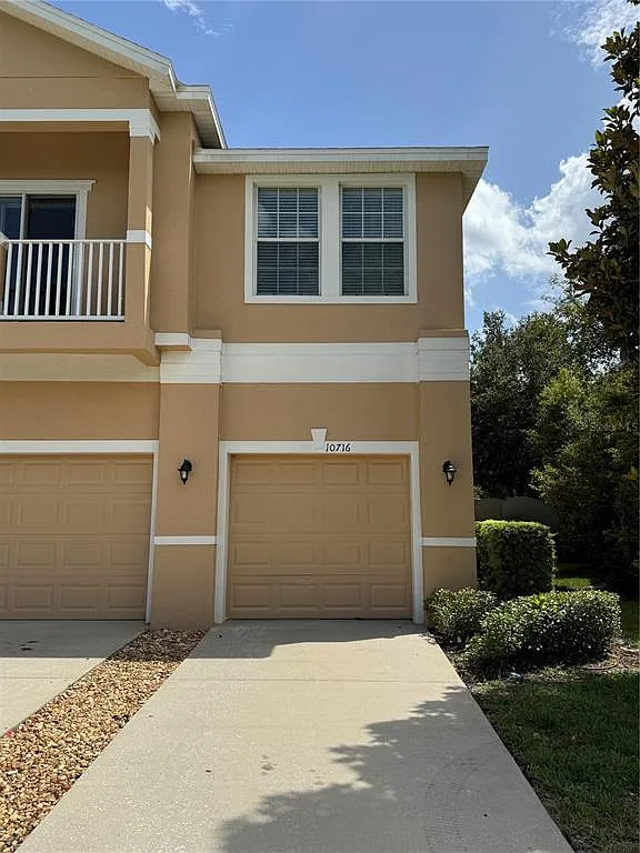Building Photo - 10716 Dawson Lily Way #39A