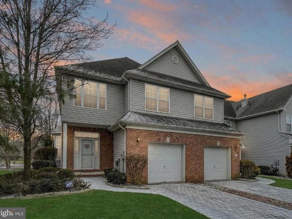 62 Shelley Cir