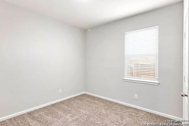 9219 Bennett Frst — Photo 17