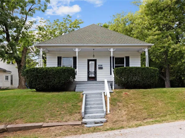 1502 Sparks St, Alton, IL 62002