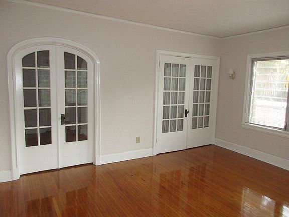 4th image of 439 Sevilla Ave APT 8