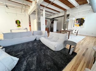 312 N May St APT 3A, Chicago, IL 60607