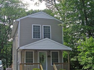 348 Brown Trl, Hopatcong, NJ 07843