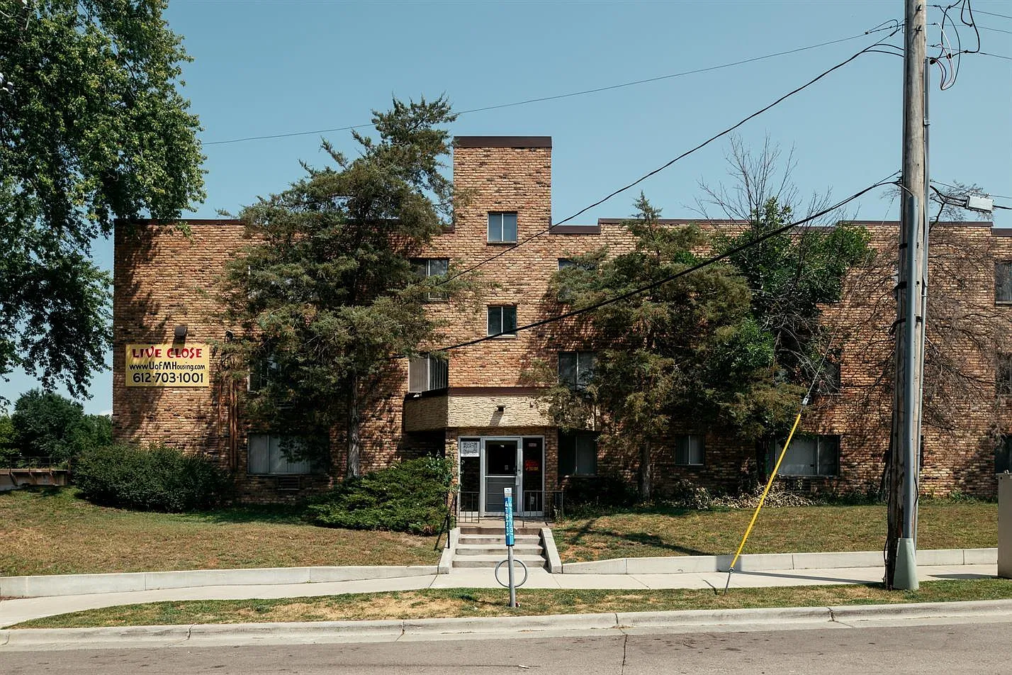 1503 Eighth — Photo 3