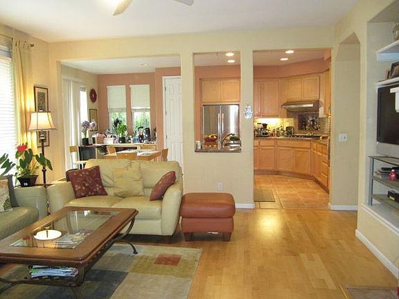 Family room, kitchen, breakfast area