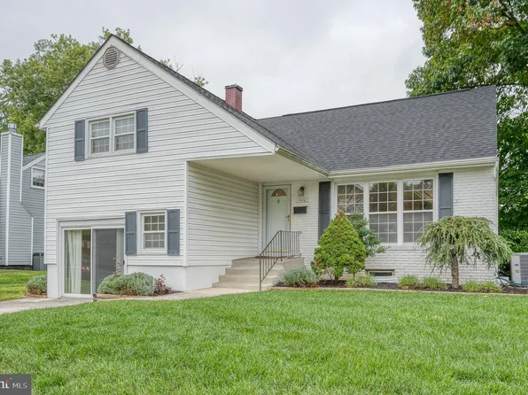 1320 Warwick Dr, Lutherville Timonium, MD 21093