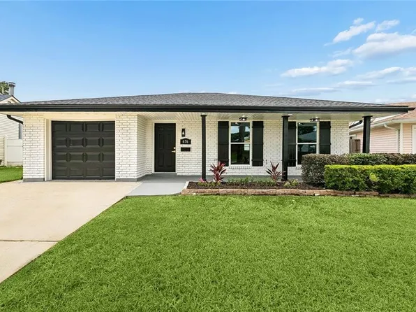 676 W Marlin Ct, Gretna, LA 70056