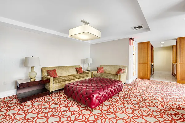 Sold by Compass | media 20