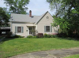 1046 Riverview Dr, Jackson, MS 39202