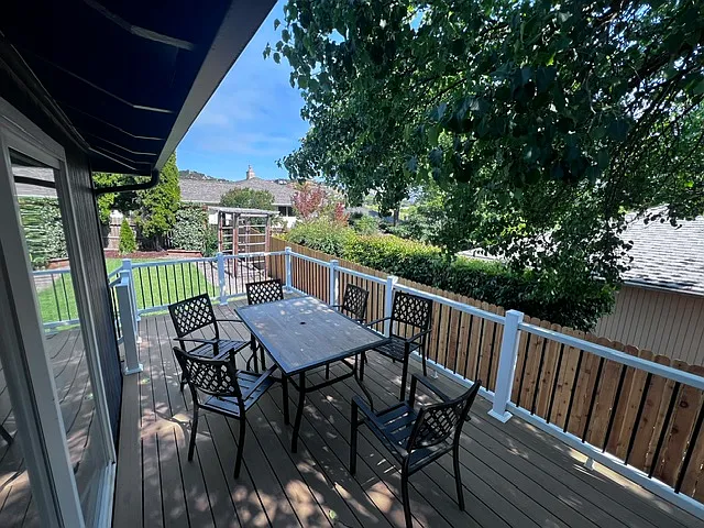 1676 Edgevale Ave — Photo 10