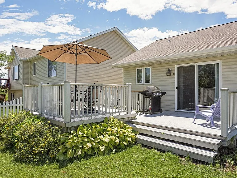 1187 Blackhawk Dr SW — Photo 47