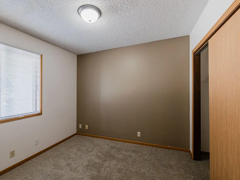2427 J St #2 — Photo 7
