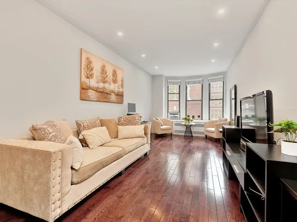 208 W 119th St APT 2G, New York, NY 10026