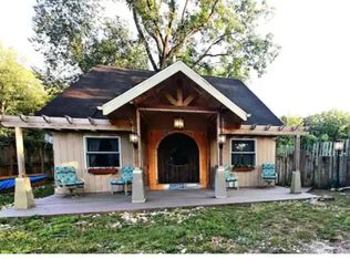 10426 Vistula Rd, Osceola, IN 46561