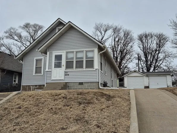 3616 Grover St, Omaha, NE 68105