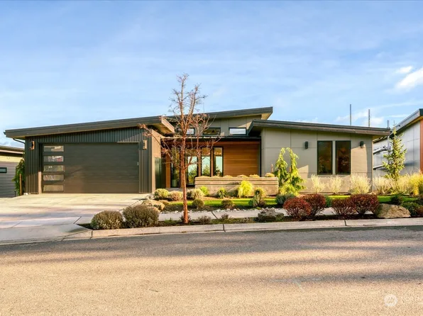 3946 Rockridge Parkway, Anacortes, WA 98221