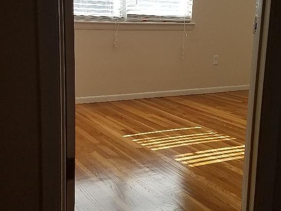 5th image of 174 Pine St #174